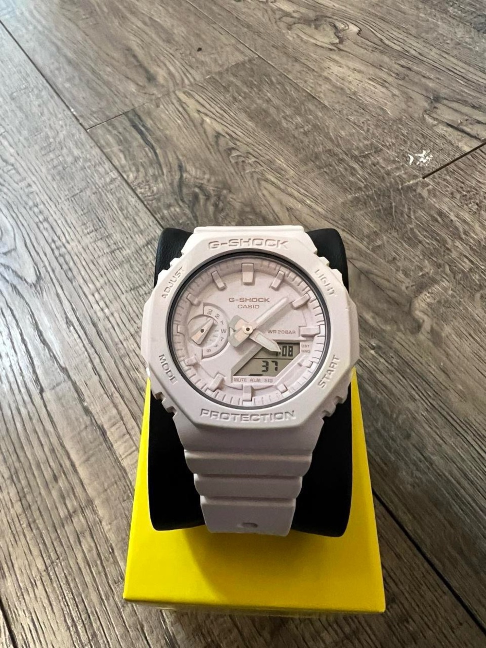 G-Shock Beautiful light Pink Resin Analog-Digital Watch